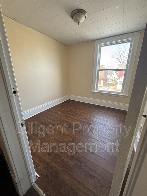 265 Sherbrooke St in Peterborough, ON - Building Photo - Building Photo