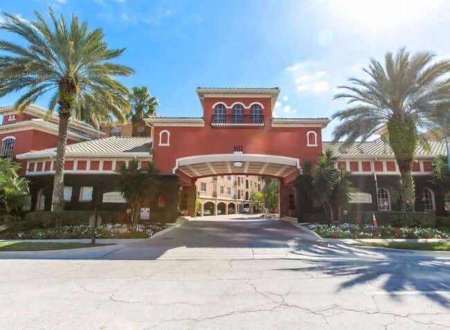 501 Knights Run Ave, Unit 2122 in Tampa, FL - Building Photo - Building Photo