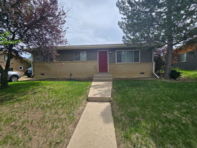 property at 940 37th St