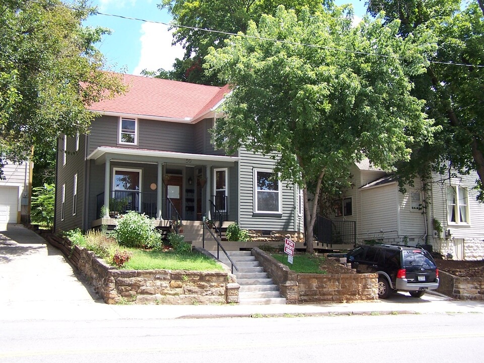 50 S School Ave, Unit 3 in Fayetteville, AR - Building Photo