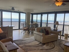 26140 Hickory Blvd in Bonita Springs, FL - Building Photo