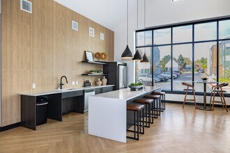 Pascal Gardens Apartments in Denver, CO - Building Photo - Interior Photo