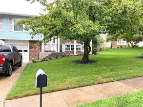 2 Clipstone Ct in Perry Hall, MD - Foto de edificio - Building Photo
