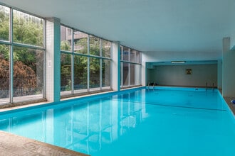 Ramsden Place in Toronto, ON - Building Photo - Interior Photo