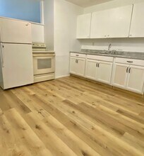1609 Williamsburg Dr in Champaign, IL - Building Photo - Building Photo