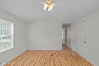 119 Starwood Cir in Jacksonville, NC - Building Photo - Building Photo