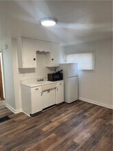 196 4th St in Rochester, NY - Building Photo - Building Photo