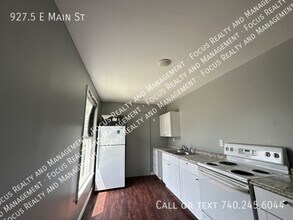 927.5 E Main St in Lancaster, OH - Building Photo - Building Photo