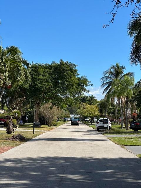 2030 Bonnie St in Boca Raton, FL - Building Photo - Building Photo