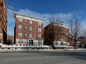 Bainbridge Apartments