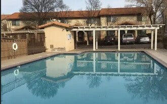 1045 N 1725 W in Saint George, UT - Building Photo