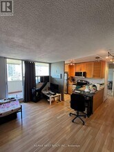 40 Homewood Ave in Toronto, ON - Building Photo - Building Photo