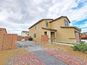 3821 E Weld Ave in Pahrump, NV - Building Photo - Building Photo