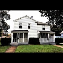 301 E Pottawatamie St, Unit 303EPottawatamieSt in Tecumseh, MI - Building Photo
