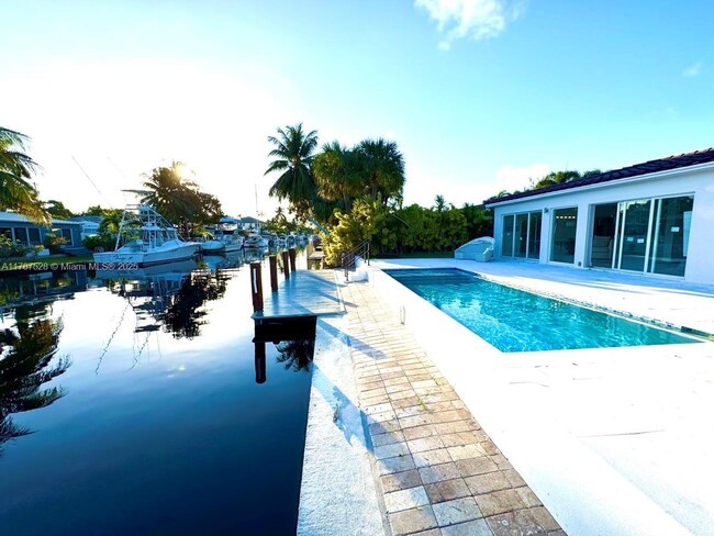 property at 1012 Tangelo Is