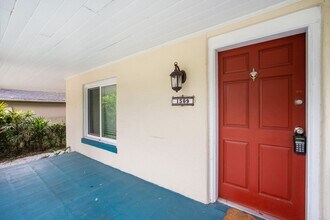 1509 Hillside Dr in Tampa, FL - Building Photo - Building Photo