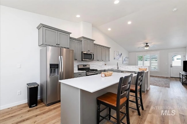 property at 4437 E Faceto St