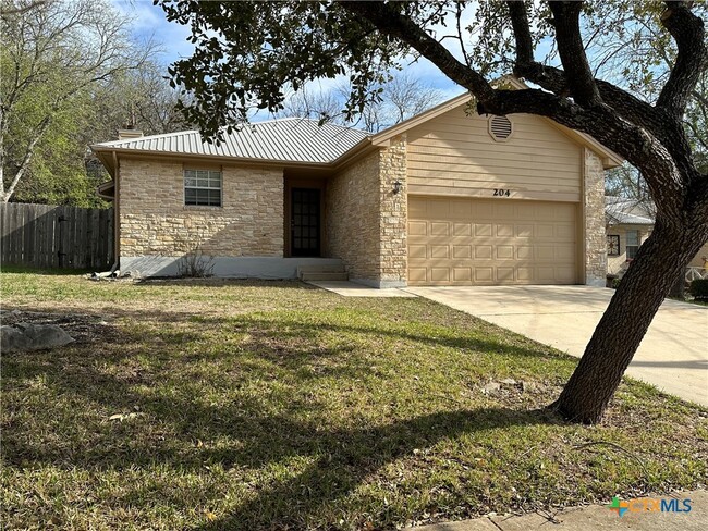 204 Dolly St in San Marcos, TX - Building Photo - Building Photo