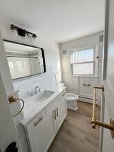 11 Beacon St, Unit Quiet Community in Lowell, MA - Foto de edificio - Building Photo