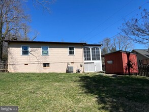 39249 Little River Tpke in Aldie, VA - Building Photo - Building Photo