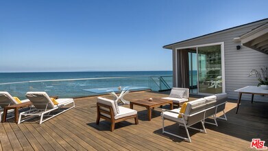 26706 Latigo Shore Dr in Malibu, CA - Building Photo - Building Photo