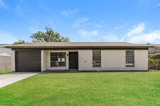 224 Woodgrove St in Mesquite, TX - Building Photo