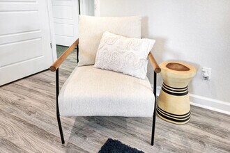 1214 Hays St in San Antonio, TX - Building Photo - Building Photo