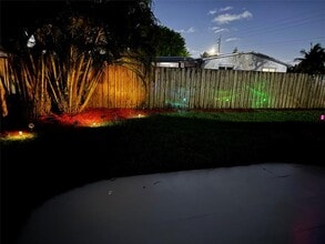 6598 NW 4th St in Margate, FL - Building Photo - Building Photo