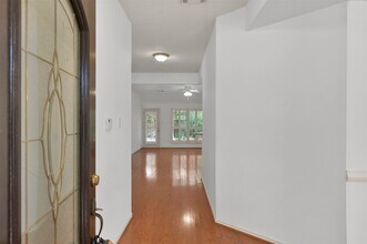 166 Burgandy Vine Ct in Conroe, TX - Building Photo - Building Photo