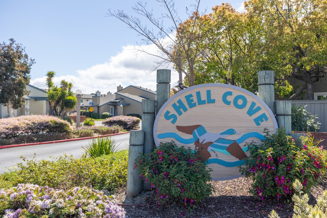 Shell Cove in Foster City, CA - Building Photo