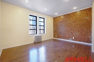 541 W 156th St-Unit -5 in New York, NY - Building Photo - Building Photo