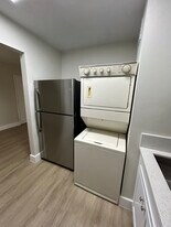 7975 SW 86th St, Unit KCW #223 in Miami, FL - Building Photo
