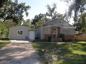 824 W 19th St in Houston, TX - Building Photo - Building Photo