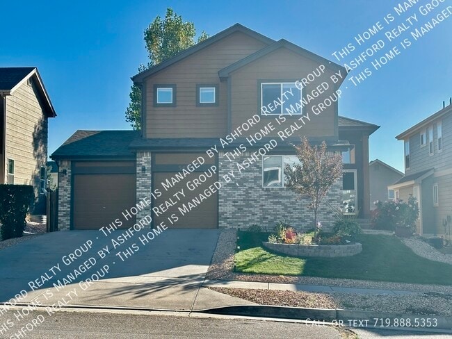 5451 Stetson Meadows Dr in Colorado Springs, CO - Building Photo - Building Photo