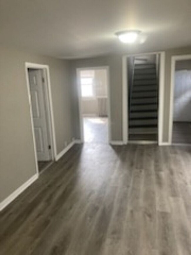 100 Lyndhurst St in Rochester, NY - Building Photo - Building Photo