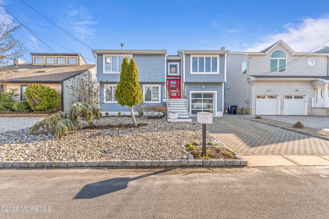 188 Cartagena Dr in Brick, NJ - Building Photo