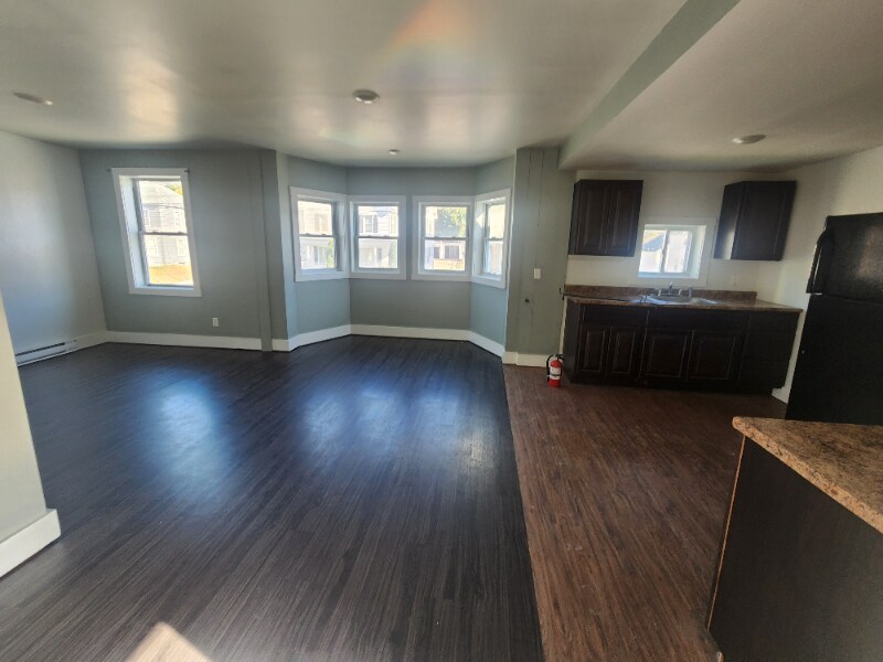 66 Maple Ave in Barre, VT - Building Photo