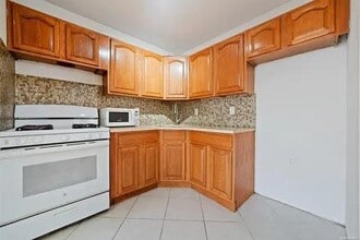 117-21-117134 134th St in Queens, NY - Building Photo - Building Photo