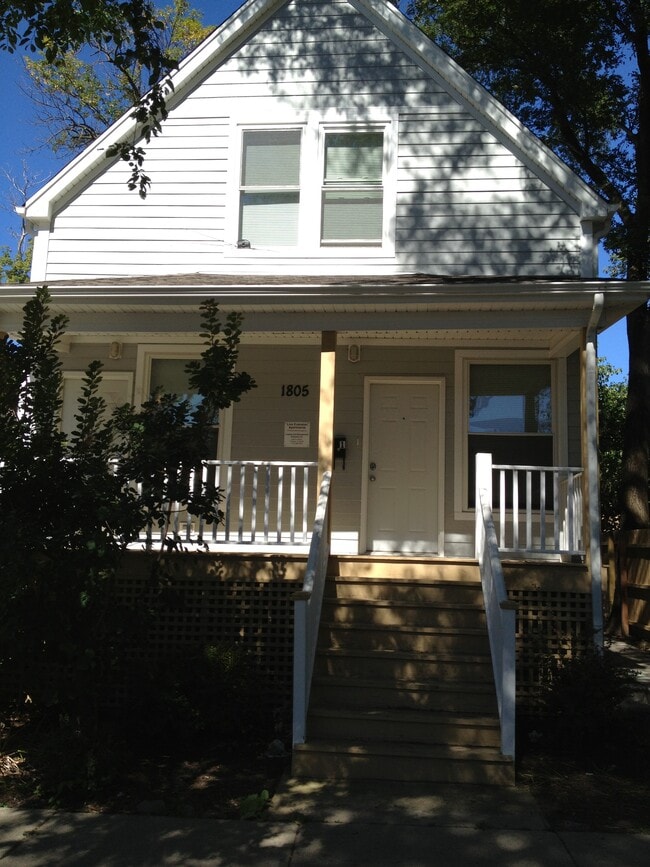 1805 Lyons St, Unit 2