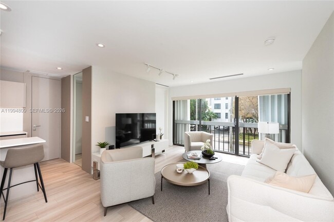 255 Galen Dr in Key Biscayne, FL - Building Photo - Building Photo