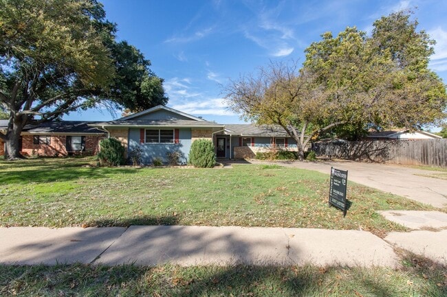 property at 4202 Kingsbury Dr