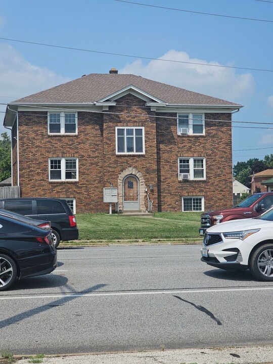 2612 N Harrison St in Davenport, IA - Building Photo