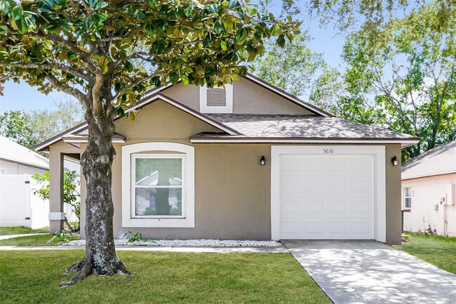 property at 5638 Piney Ridge Dr