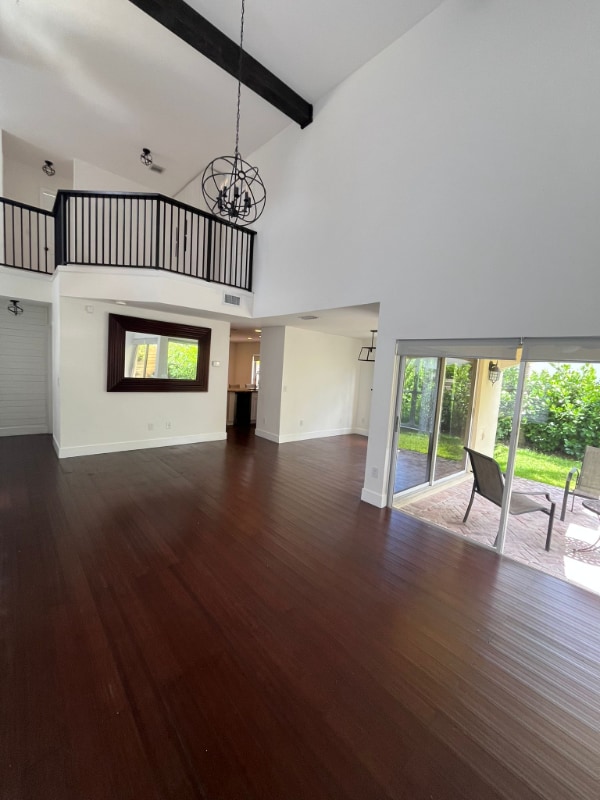 9995 NW 51st Terrace in Doral, FL - Building Photo - Building Photo