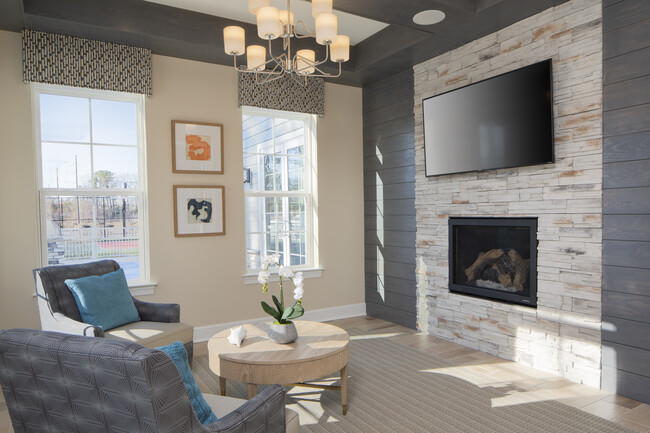 Walters Apartments Central in Stafford Township, NJ - Building Photo - Building Photo