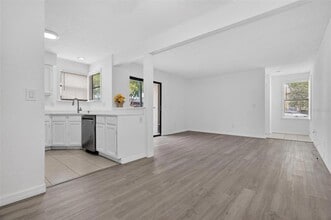 2929 Antique Oaks Cir in Winter Park, FL - Building Photo - Building Photo