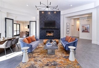 SolVida Central in Phoenix, AZ - Building Photo - Building Photo