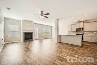 4228 May Apple Ln in Atlanta, GA - Building Photo - Building Photo