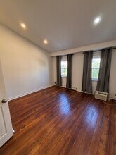 452 Belgrade St in Philadelphia, PA - Foto de edificio - Building Photo