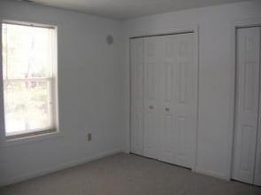 39 Smithwheel Rd in Old Orchard Beach, ME - Foto de edificio - Building Photo
